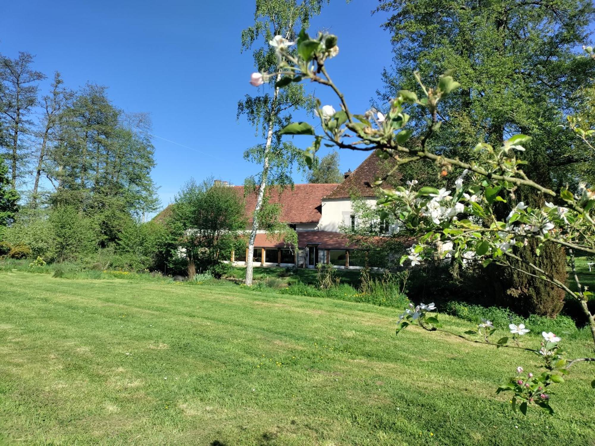 La Barbotiere Bed & Breakfast Chevannes  Dış mekan fotoğraf